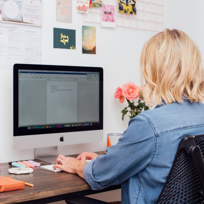 Hiring a Virtual Assistant Hiring a Virtual Assistant